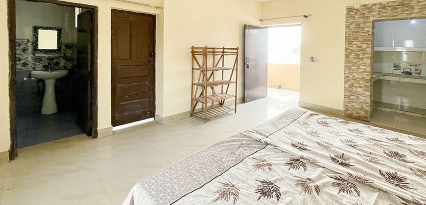 Shared Room for Girls Paying Guest in 12 BHK Independent/Builder Floor