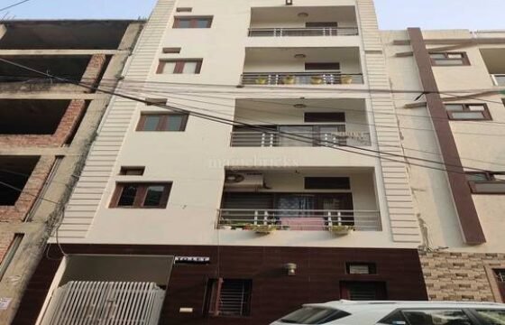 Private Room for Girls & Boys Paying Guest in 1 BHK Studio Apartment in Signature Stays